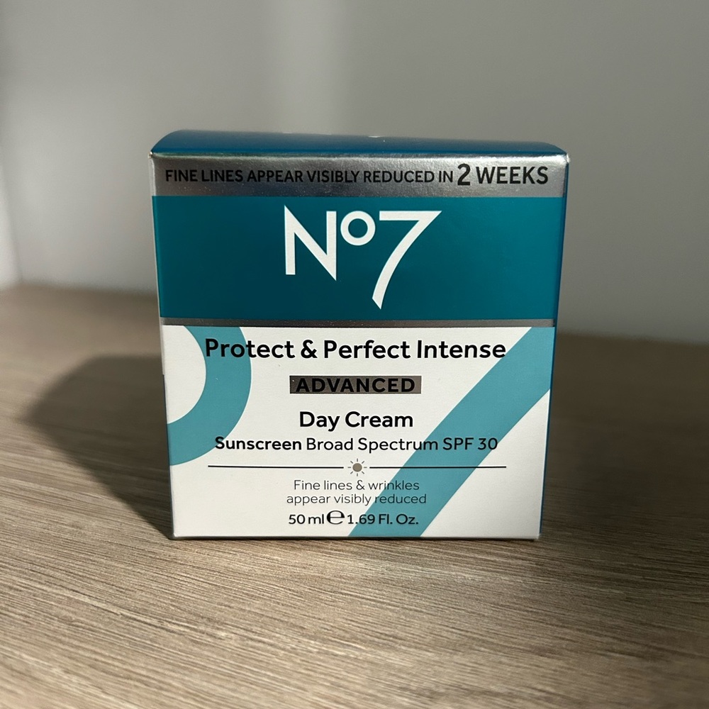 No7 day cream